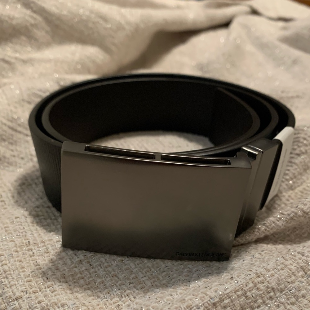 Brand new Calvin Klein reversible belt